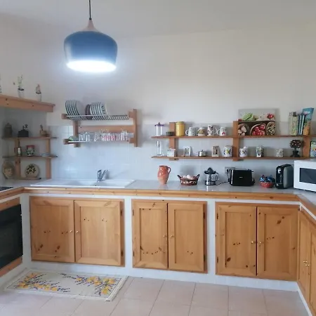 Con Piscina Riscaldata Holiday home Ceri