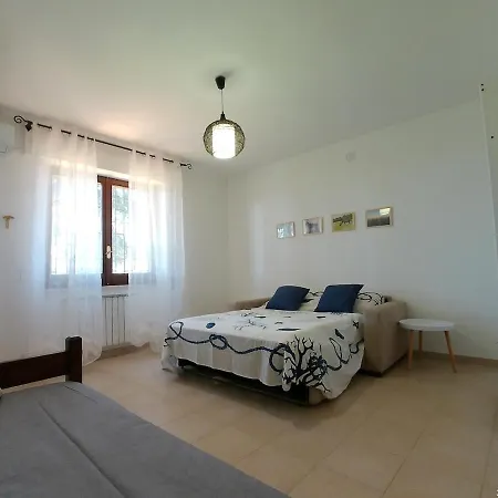 Con Piscina Riscaldata Holiday home *